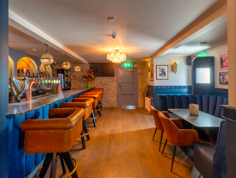 The Cocktail Lounge at O'Malley's